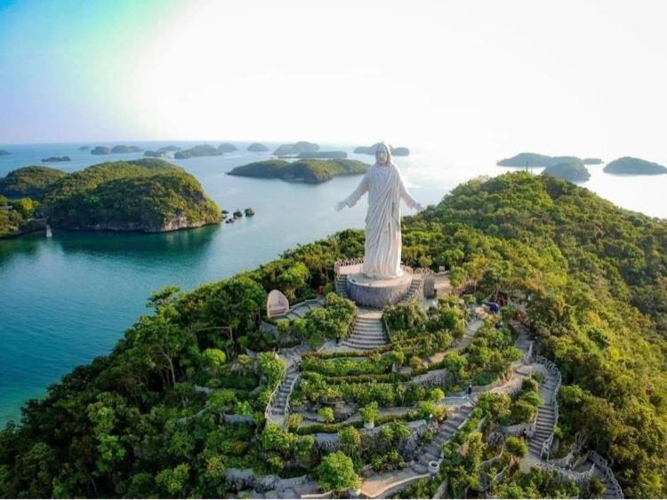 Alona'S Traditional Filipino Home Near 100 Islands Wharf Alaminos Ngoại thất bức ảnh
